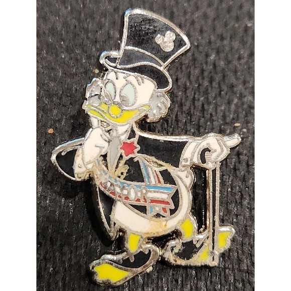 Disney Jewelry - Disney Pin 00043-1  UNCLE SCROOGE MONEYBAGS  Artist Proof LE Only‎ 25 made AP